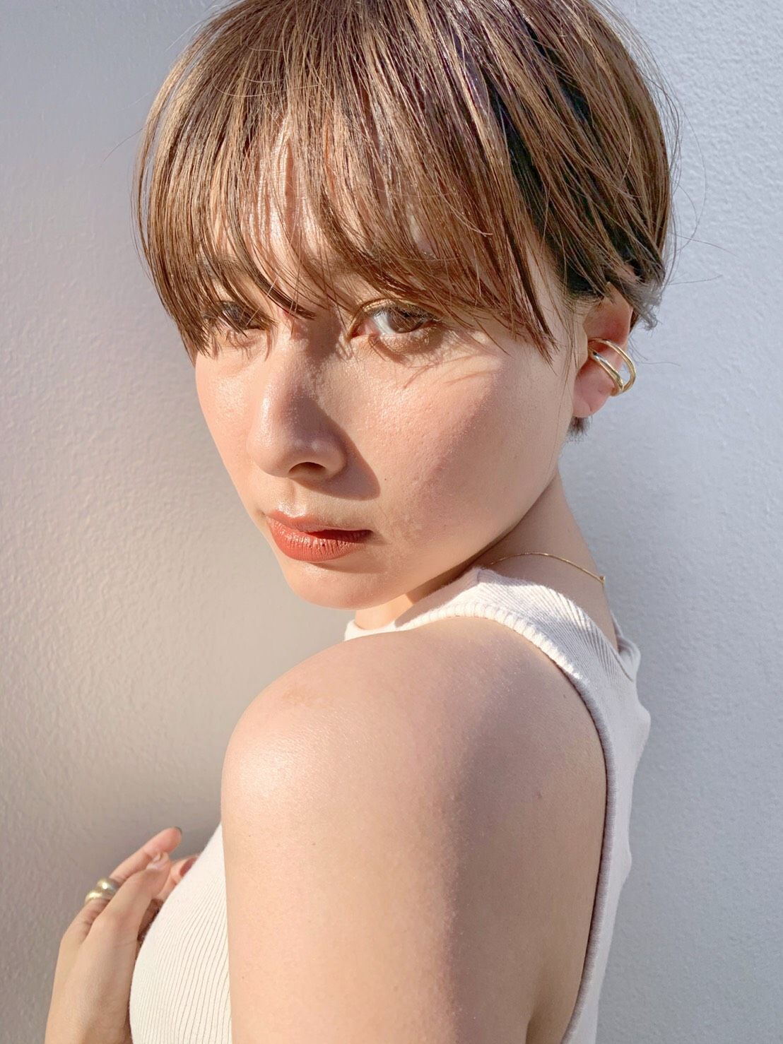 【四ツ橋】≪指名売上70％還元／フリー売上40％還元≫≪土日祝／連休OK≫業務委託では異例の単価1万4000円！顧客のいる方には嬉しい高還元率の委託サロン「Geniee horie（ジーニーホリエ）」からスタイリスト（美容師）の求人★☆