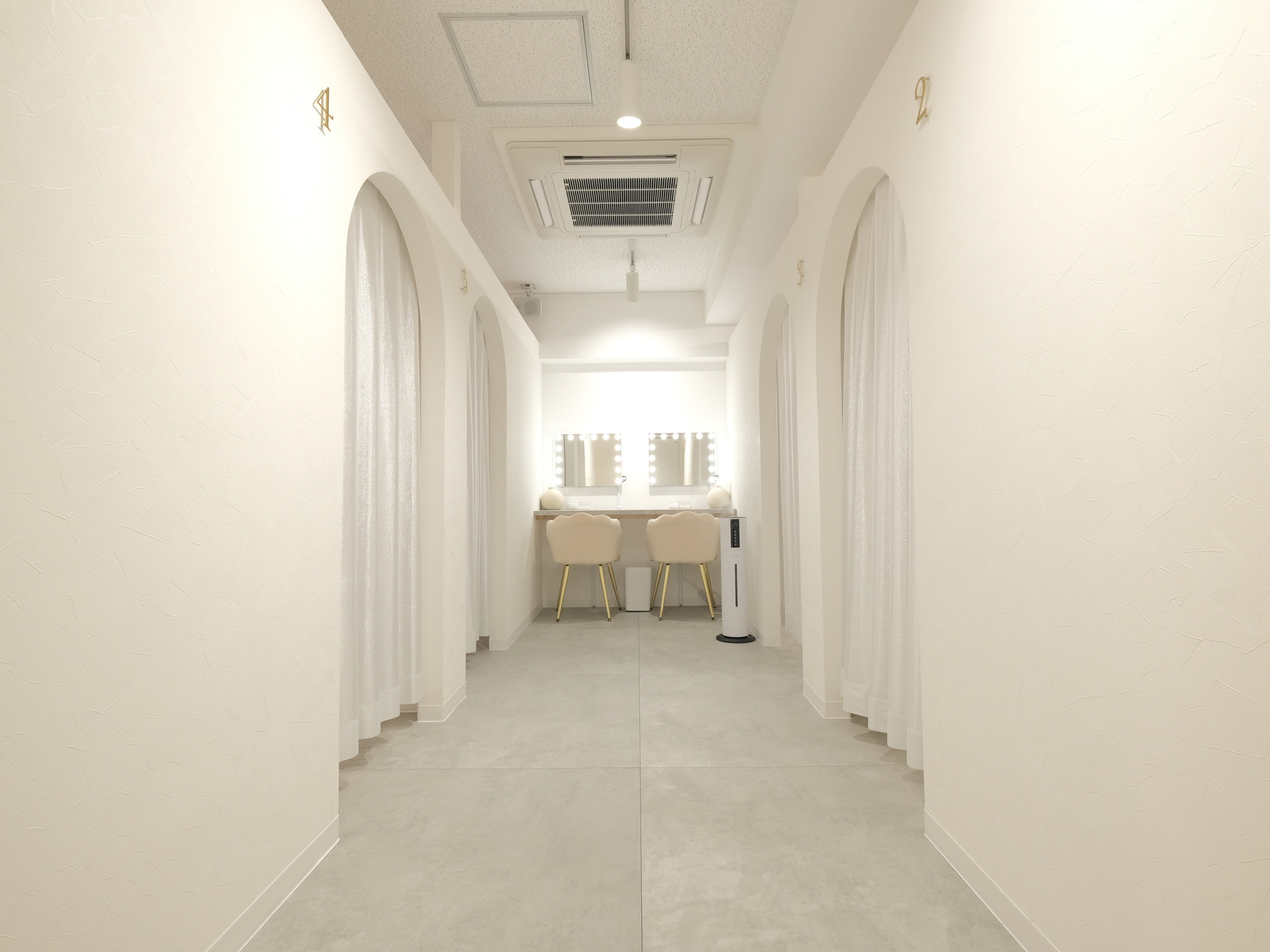 【谷町9丁目】≪最低保証25万円あり！≫≪土日休みの取得可能≫≪完全個室≫60～70％の高還元サロン！働き方は選択制なので、自身のライフスタイルに合わせて勤務OK！「Arva（アルバ）」からアイリスト（まつげエクステ・まつげパーマ・アイブロウ）の求人☆★