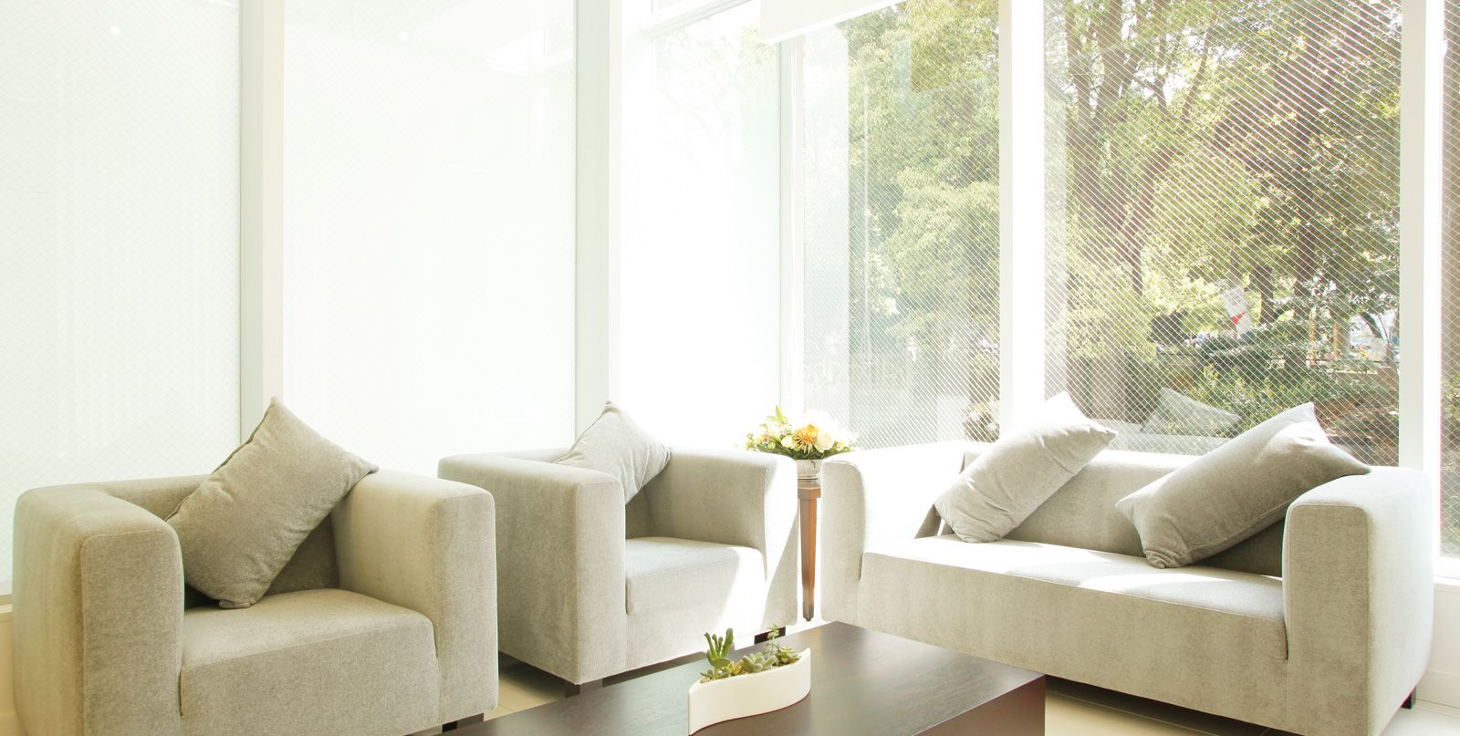 【上野】◆完全週休2日制・産休育休制度あり・着付けも学べる・社会保険完備◆興味があることに挑戦可能で、ヘアショーなどにも参加可能!長く活躍できる環境の「Claude MONET 上野の森店(クロードモネウエノノモリテン)」からスタイリスト(美容師)の求人☆★