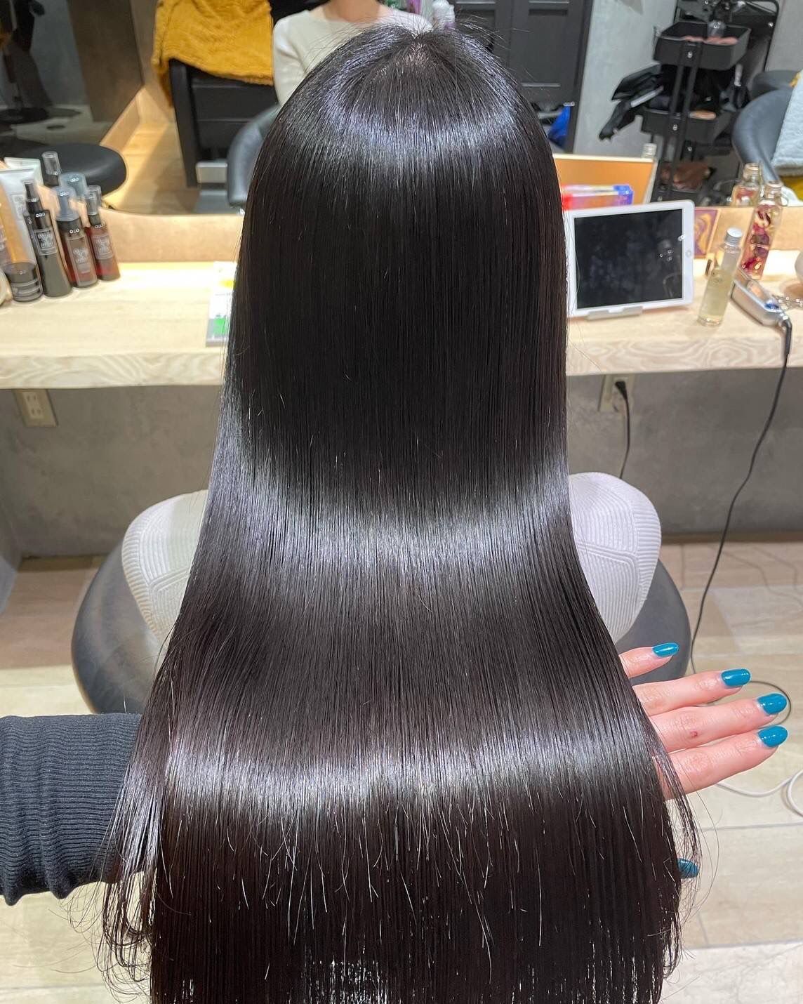 【梅田】≪入客チャンス多数≫≪社会保険完備≫充実の福利厚生！集客にも強いサロン「Gabble by BLOOMA（ガブル バイ ブルマ）」からスタイリスト（美容師）の求人☆★