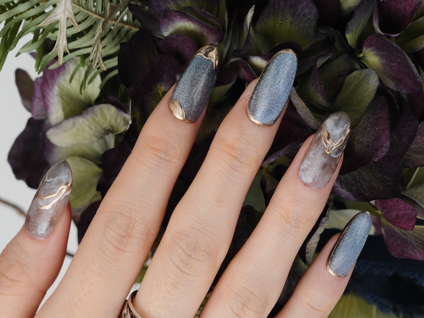 【松ノ浜】≪社会保険完備≫≪実働8時間≫≪月9日休み≫≪月2回土日休み可能≫希望休や有給などプライベート充実もできる環境です！「beauty salon LOOP（ビューティーサロンループ）」からネイリスト（ネイル）の求人☆☆