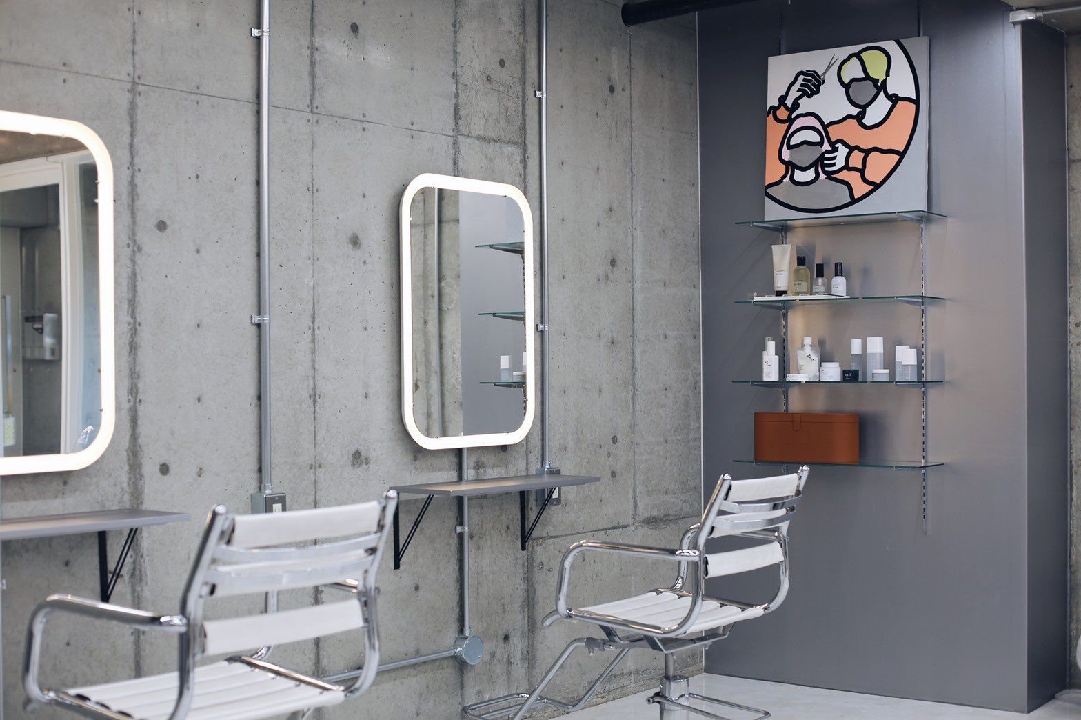 【新大宮】高単価な委託サロン。ブリーチが好きな方や撮影が好きな方にオススメ。一緒に美容師として成長してくださる方をお待ちしています！「Toujours（トゥジュー）」からスタイリスト（美容師）の求人☆★☆