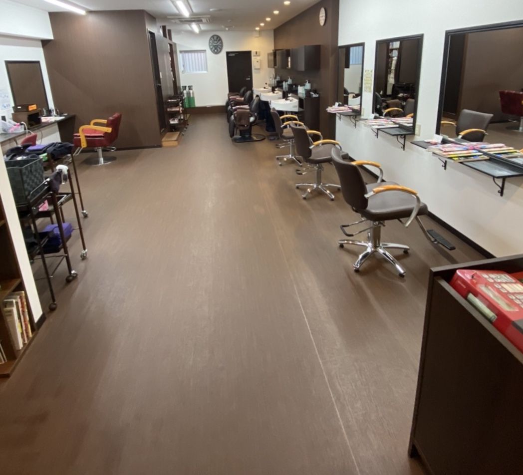 【あびこ】≪完全週休2日制≫≪社会保険完備≫≪18時には退勤可能≫全国に展開する人気ヘアカラー専門店!美容師の経験を活かして活躍出来るサロン◎ブランクある方も安心して働ける環境です。Pro Color CALEN 我孫子店(プロカラーカレンアビコテン)からカラーリスト(美容師)の求人☆★