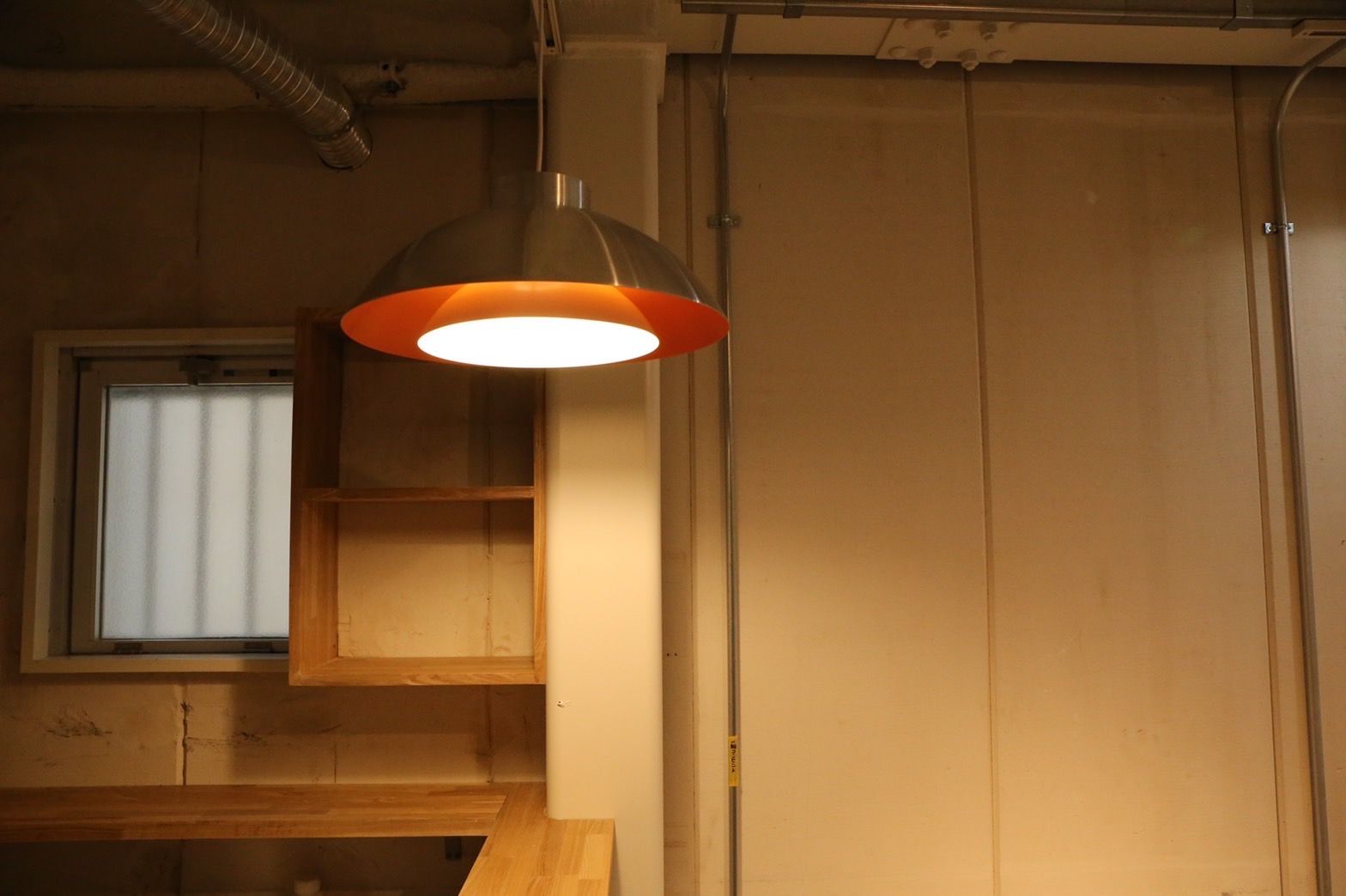 【若江岩田】≪月給19.2万円〜≫≪月7,8日休み≫≪20時までに帰宅OK≫最短2年半でスタイリストデビュー可能！営業時間内レッスンOK！オーナーさんからマンツーマンで技術を学べる！「Dipe（ディペ）」からアシスタント（美容師）の求人☆☆