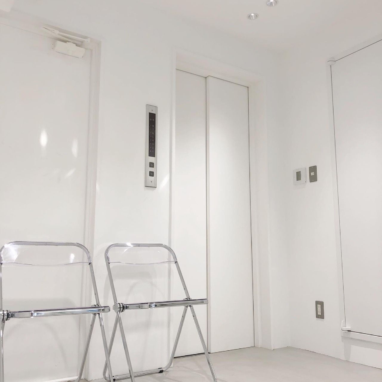 【四ツ橋】≪新卒・中途≫≪有給休暇あり≫≪社会保険完備≫≪スタッフ施術無料≫≪ミニモ、インスタ等の広告費用はサロン負担≫≪商品の社割適用あり≫髪質改善特化!ハイトーンカラーも大人気!最新のトレンドを取り入れたオシャレサロン「ito.(イト)」からアシスタント(美容師)の求人☆★