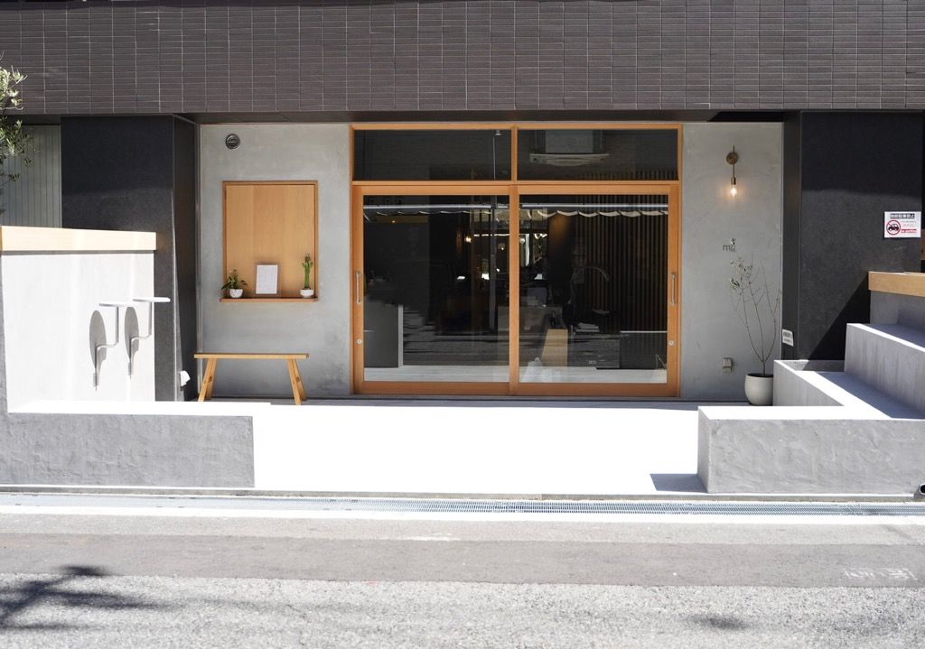 【昭和町】≪社会保険完備≫≪最低保証給23万円≫≪平均月給35万円≫≪完全マンツーマン≫頑張った分をしっかり還元してくれます！髪質ケアに注力しているサロン！「mii（ミー）」からスタイリスト（美容師）の求人☆★