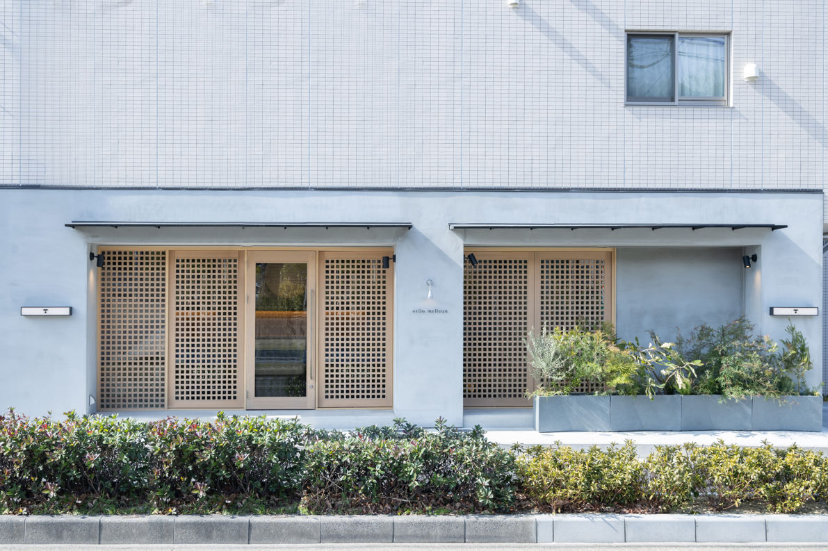 【徳重】≪完全週休2日制≫≪土日休み/連休の取得可能≫≪総売上の50〜60%還元≫入社2ヵ月は50万円の最低保証給あり!半休制度を設けている為、あなたののライフスタイルに合った働き方ができます!「orlla melleau(オーラメロウ)」からスタイリスト(美容師)の求人☆★
