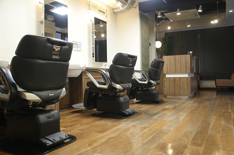 【岡山IC】≪社会保険完備≫≪月7日休み≫≪社員寮あり≫≪定期健康診断≫≪子供手当あり≫長く働ける環境が人気！年4回の社内技術試験で着実に昇給、昇格！個室完備のリラクゼーションサロン「MIOSTYLE(s)津高店（ミオスタイルツダカテン）」からスタイリスト・アシスタント（理容師）の求人☆★