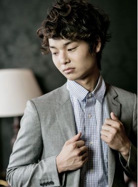 【緑地公園】≪完全週休2日制≫≪社会保険完備≫ロイヤルオモテナシーを掲げてお客様にもスタッフにも丁寧に向き合う会社です。数をこなす仕事でなく丁寧な接客と技術が自慢の「GOOD MAN 緑地（グッドマンリョクチ）」から理容師（理容室）の求人☆★