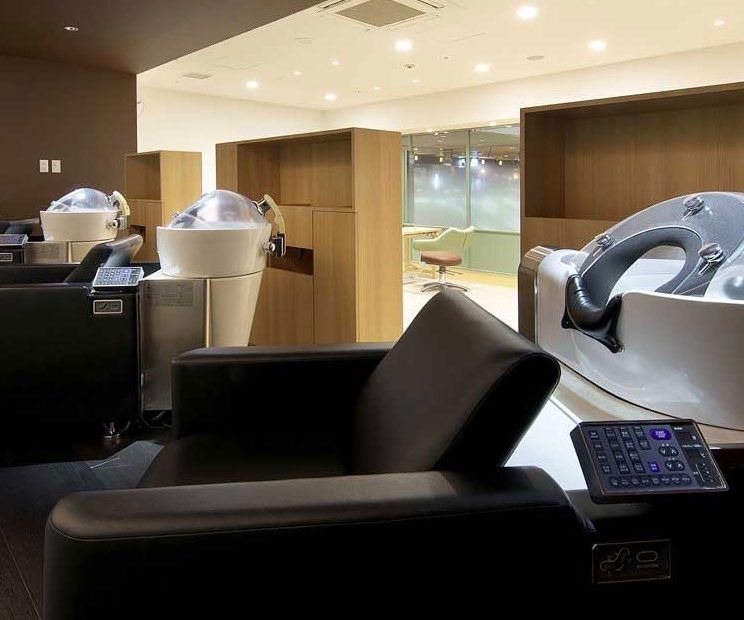 【川西能勢口】≪保障給最大月36万円≫≪フリー46%/指名51%還元≫≪マンツーマン≫≪高品質の薬剤≫フルタイム勤務はもちろん時短勤務もOKです!「ReSET 川西店(リセットカワニシテン)」からスタイリスト(美容師)の求人☆★