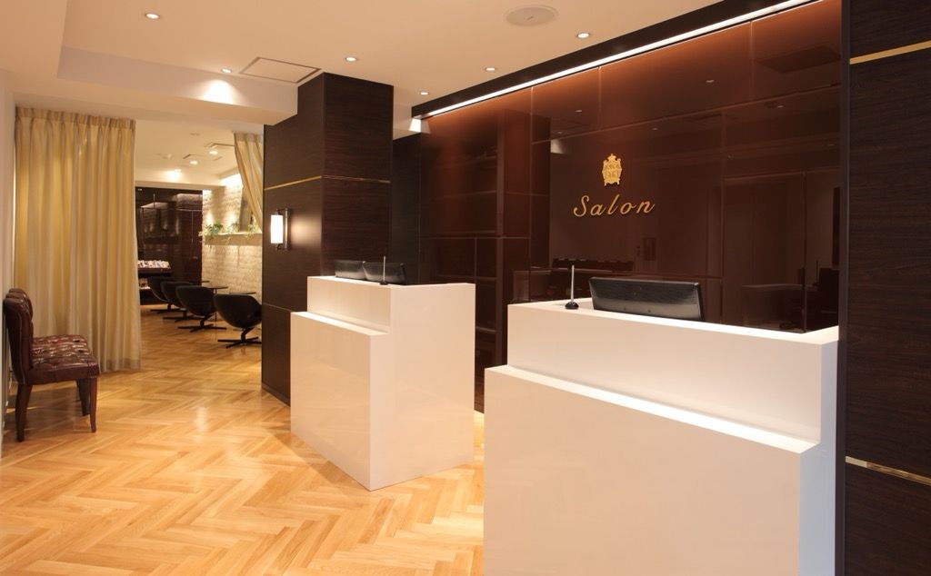 【銀座】≪奨学金手当あり≫≪住宅手当あり≫≪最短2年でデビュー可能≫落ち着いた雰囲気の大人向けサロン!しっかり技術を学べて、早くデビューすることが可能です!「Salon 銀座(サロンギンザ)」からアシスタント(美容師)の求人☆★