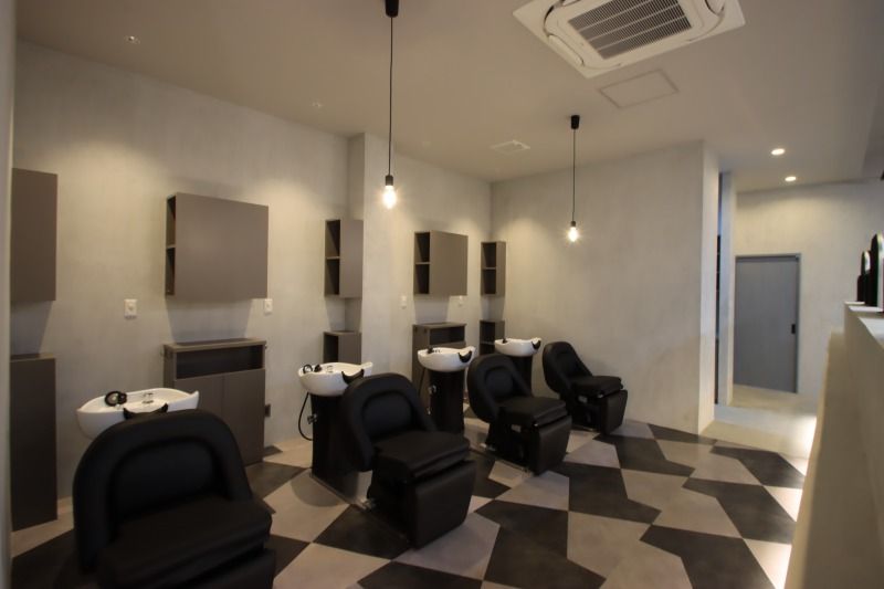 【津駅】≪最短半年デビュー可≫≪ハイレベルな技術≫≪月8日休み≫豊富な休日面、充実した福利厚生面で安心して永く働けるサロン!「shel 津山の手店(シェルツヤマノテテン)」からアシスタント(美容師)の求人☆★