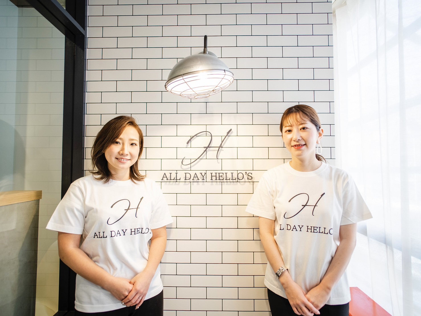 【京都河原町】≪入社1年で年収427万円/入社2年で年収504万円の実績≫≪完全個室≫≪客単価1万円を超えるメンズサロン≫結果が出るまで丁寧にサポートしてもらえる環境!「ALL DAY HALLO’S(オールデイハローズ)」からスタイリスト(美容師)の求人☆★