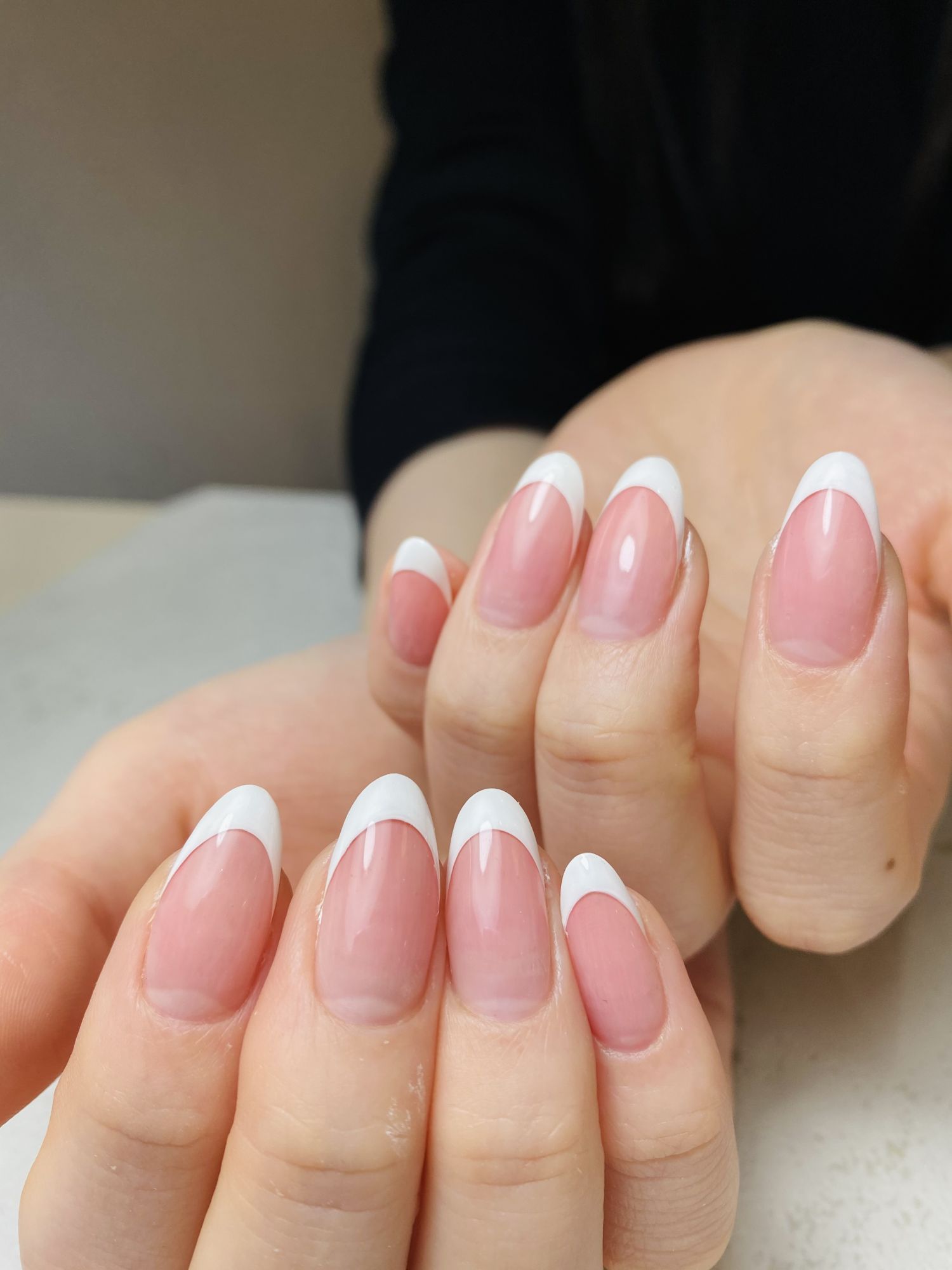 【銀座】≪完全週休2日制≫≪月給22万円スタート≫≪有給休暇あり≫圧倒的フォルムのキレイさでリピーター続出！！安定した待遇で高い技術を身に付けられるサロン「bio tope +（ビオトーププラス）」からネイリスト（ネイル）の求人☆★