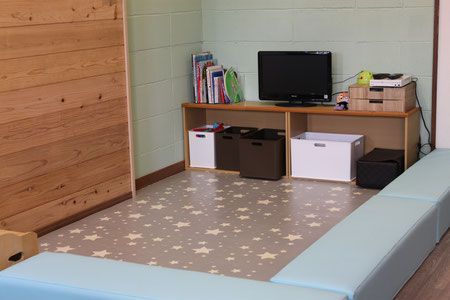 【東郷駅】≪月休6日or月休8日・正社員or業務委託・最低保証給あり・マンツーマン接客≫頑張った分はお給与に反映！お客様との繋がりを大切にしている地域密着型ヘアサロン「hair salon Li’Bless（ヘアサロンリブレス）」からスタイリスト（美容師）の求人★☆