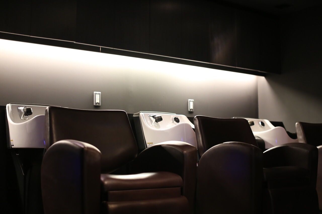 【仙台駅】業務委託or正社員■保障給相談可能・指名料自己設定可能・社会保険完備■最新の薬剤を使用し、集客力バツグン！顧客様がいない方でも安心して働き始めることができます！「pesca 仙台駅前店（ペスカセンダイエキマエテン）」からスタイリスト（美容師）の求人☆★