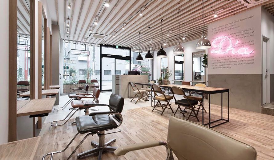 【立川駅】≪営業時間内レッスンOK≫≪美容国保あり≫≪店舗展開サロン≫充実のカリキュラムがあるので流行りの技術を学びながら、スタイリストデビューを目指してもらえます!若い世代から絶大な支持を得るトレン発信サロンです!「D’na(ディーナ)」からアシスタント(美容師)の求人☆★