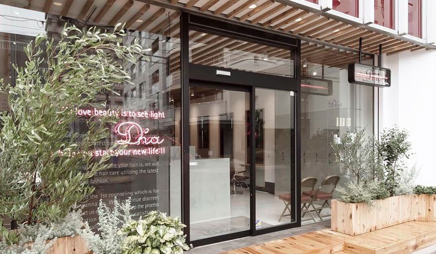 【立川駅】≪営業時間内レッスンOK≫≪美容国保あり≫≪店舗展開サロン≫充実のカリキュラムがあるので流行りの技術を学びながら、スタイリストデビューを目指してもらえます!若い世代から絶大な支持を得るトレン発信サロンです!「D’na(ディーナ)」からアシスタント(美容師)の求人☆★