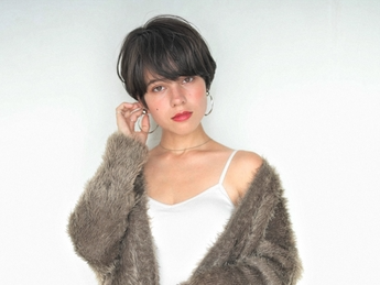 【辻堂】◆月最大35万円の最低保障給あり・土日休みOK・独立支援制度あり・社会保険完備・交通費全額支給◆スタッフ第一主義で楽しく働きながら稼げる仕組みが人気のサロン!ライフスタイルに合わせて働いてもらえます!「shalu 辻堂店(シャルツジドウテン)」からスタイリスト(美容師)の求人☆★