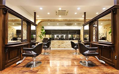 【町田駅】◆月最大35万円の最低保障給あり・土日休みOK・独立支援制度あり・社会保険完備・交通費全額支給◆スタッフ第一主義で楽しく稼げる仕組みを確立！興味のあることにチャレンジできる環境があります！「shalu 町田店（シャルマチダテン）」からスタイリスト（美容師）の求人☆★