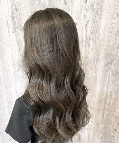 【心斎橋】≪月8休み≫≪整容国保あり≫デザインカラーと髪質改善に特化した大人女子向けのプライべートサロン！ゆったり落ち着いた雰囲気のお店でしっかり入客してもらえます！「CURIO（キュリオ）」からスタイリスト（美容師）の求人★☆