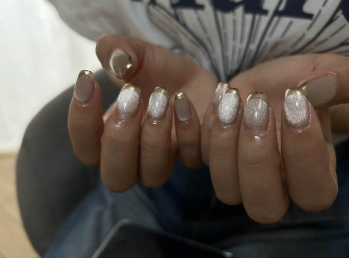 【北大路】≪ネイリストとして実務経験が1年以上ある方の募集≫≪土日休みや連休もOK≫施術時間やメニューなども自分で決めていけるのでやりがいを持って働いていける環境！豊富なメニュー展開で単価アップも狙いやすい！「FLOPNIK NAIL EYELASH（フロップニクネイルアイラッシュ）」からネイリスト（ネイル）の求人☆★☆