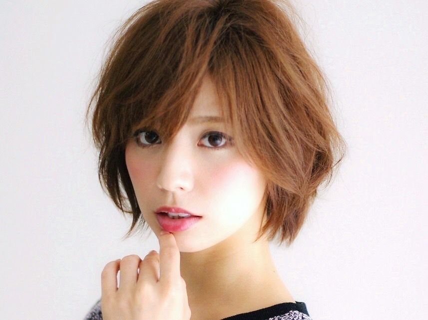 【茶屋町】≪月1の日曜日休み≫≪有給休暇あり≫≪社会保険加入制度あり≫≪朝と営業中レッスンで2年デビュー≫ドライカット&髪質改善が人気の実力派ヘアサロン!「fur(フューア)」からアシスタント(美容師)の求人★☆★