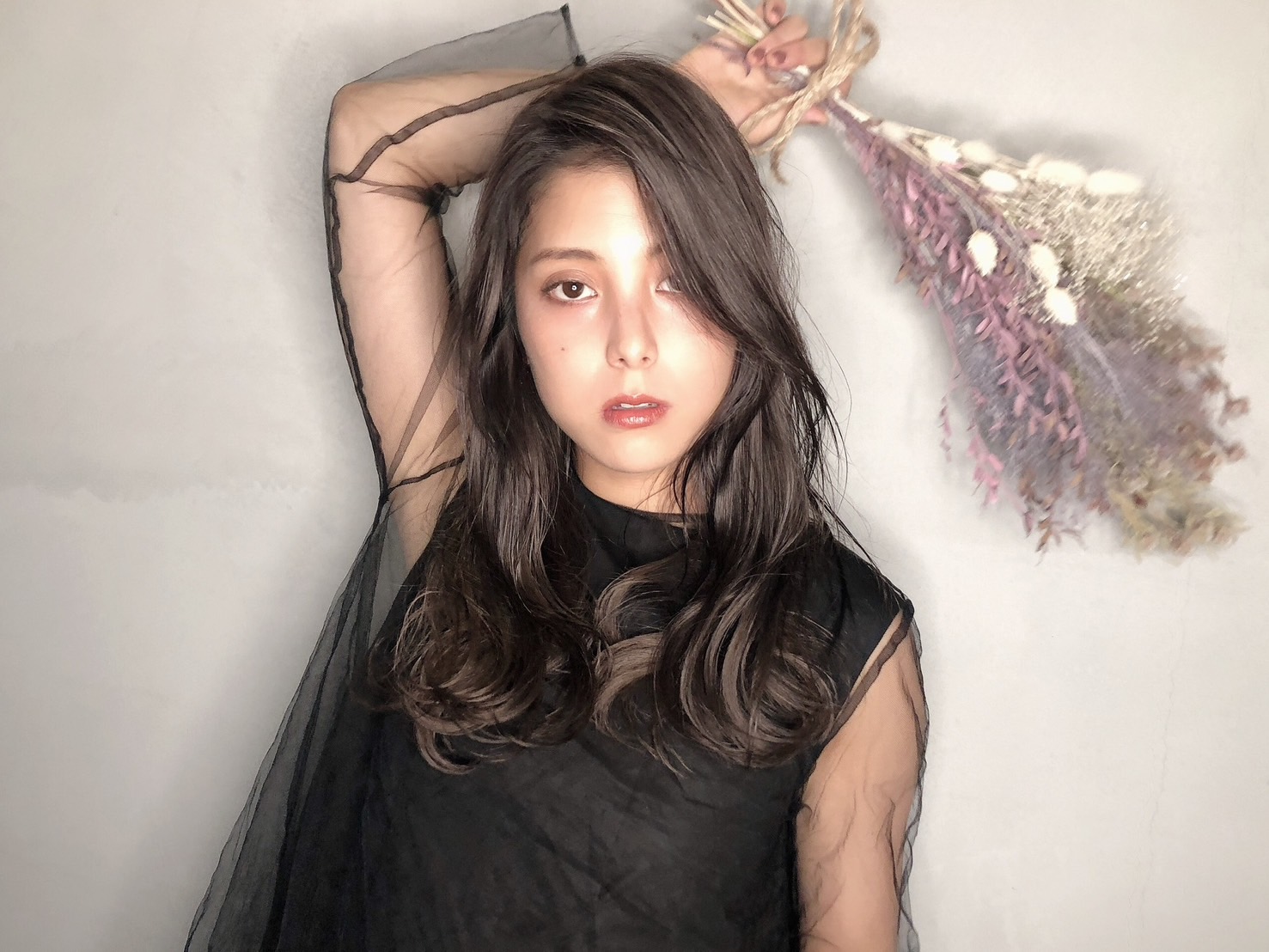 【天王寺】≪月8日休み≫≪入客チャンスあり≫≪月給24万円～≫スタッフみんなが気持ち良く、働きやすいと思える環境です！丁寧なカウンセリングと髪質改善がウリのサロン「LoE（ロエ）」からスタイリスト（美容師）の求人★☆