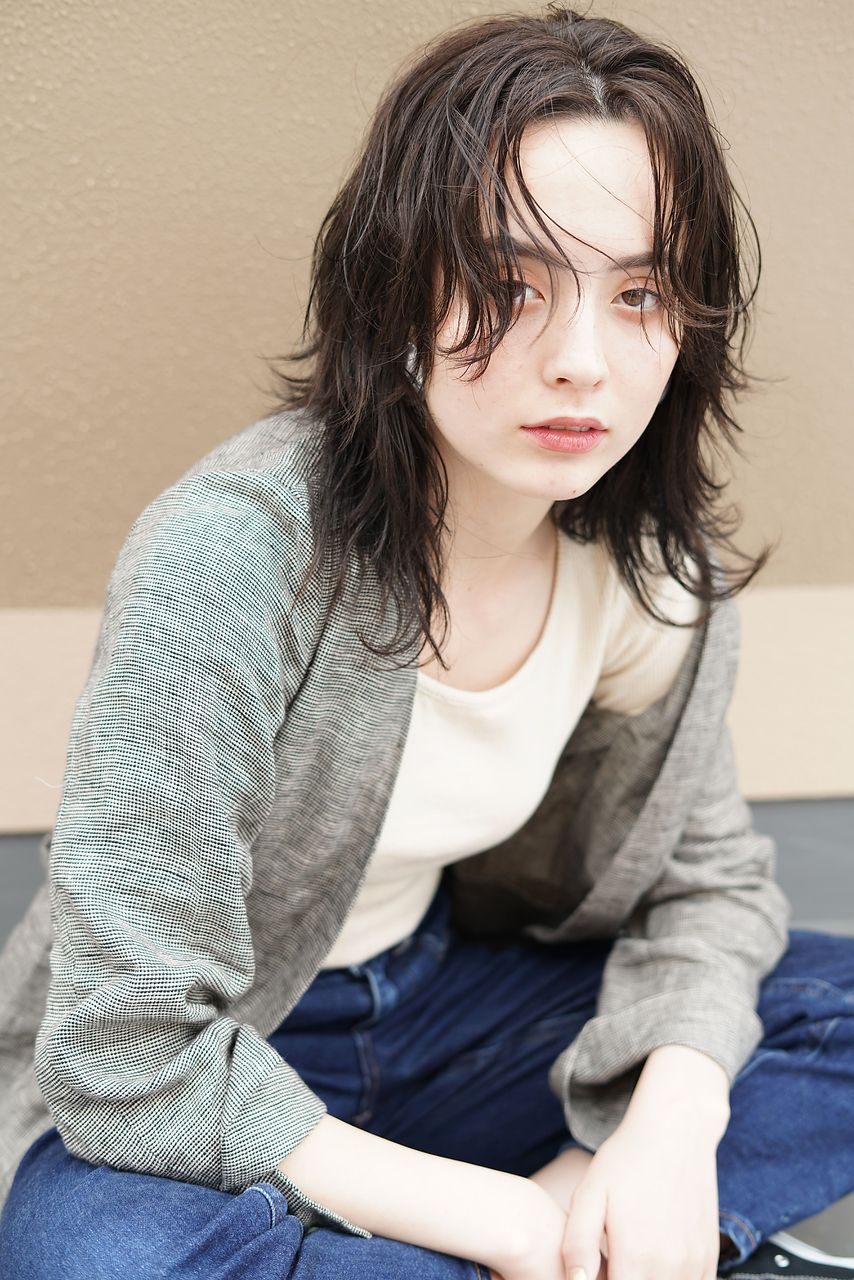 【南草津】≪業務委託でも交通費支給あり≫≪マンツーマンでの入客≫≪カットカラー2時間枠≫≪デザインカラー比率が高い≫≪客単価8000～10000円≫指名50〜60％還元／新規フリー40％還元の歩合制！トレンドを押さえた、幅広い薬剤のラインナップで単価UPもしやすい環境です！お客様のなりたいを叶えられる「MILK（ミルク）」からスタイリスト（美容師）の求人☆★