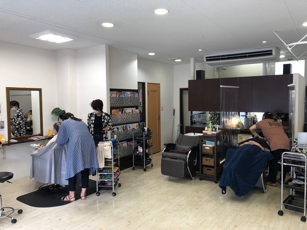 【和白駅】≪パート・アルバイト募集≫ブランクがある方も歓迎!!ママさんが多く在籍しているのでみんなで協力してお仕事・プライベートが充実できる環境を創ります!!長くお仕事できる地域密着型ヘアサロン「heart’s(ハーツ)」からアシスタント(美容師)の求人☆☆