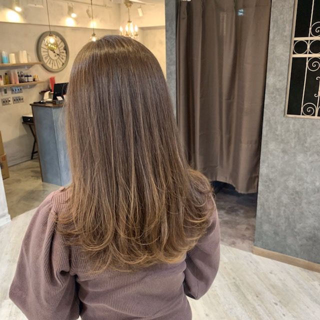 【南海堺駅】≪平均退社19時≫≪入客チャンスあり≫アンティーク調の落ち着いた雰囲気のatelierLeTemps（アトリエルタン）よりスタイリスト（美容師）の求人☆★