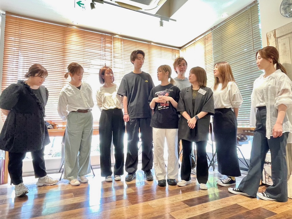 【流山おおたかの森】◆住宅手当あり・休日数の選択可能・有給休暇あり・社会保険完備◆入客量が多く、売上もしっかり歩合としてお給料に還元します！自分の希望の働き方が出来る会社です！GOOD NEIGHBORS 流山おおたかの森店（グッドネイバーズナガレヤマオオタカノモリテン）からスタイリスト（美容師）の求人★☆