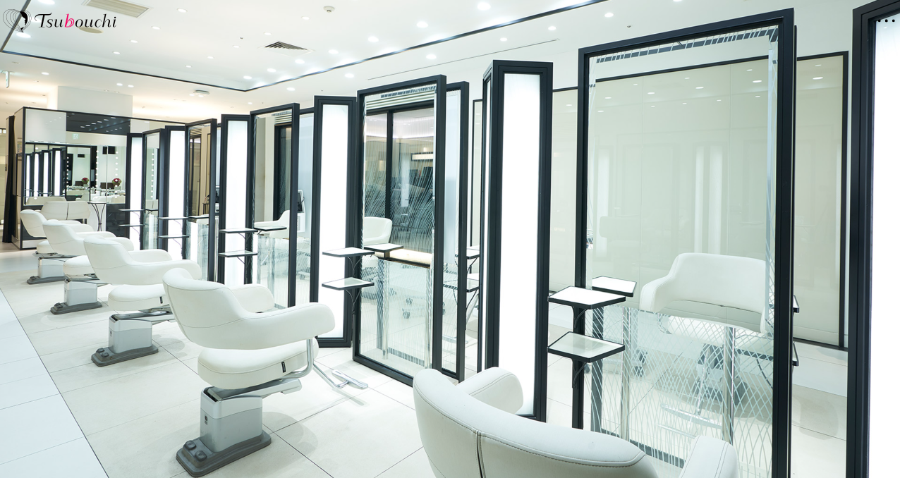 【梅田】≪完全週休2日制≫≪実働8時間≫≪社会保険完備≫憧れのブライダル業界で働ける!!美容室でのサロンワーク、ブライダルのヘアメイクでも勤務出来る体制です!!「MAISON DE COMTESSE 大丸梅田(メゾンドゥコンテスダイマルウメダ)」からスタイリスト(美容師)の求人☆☆