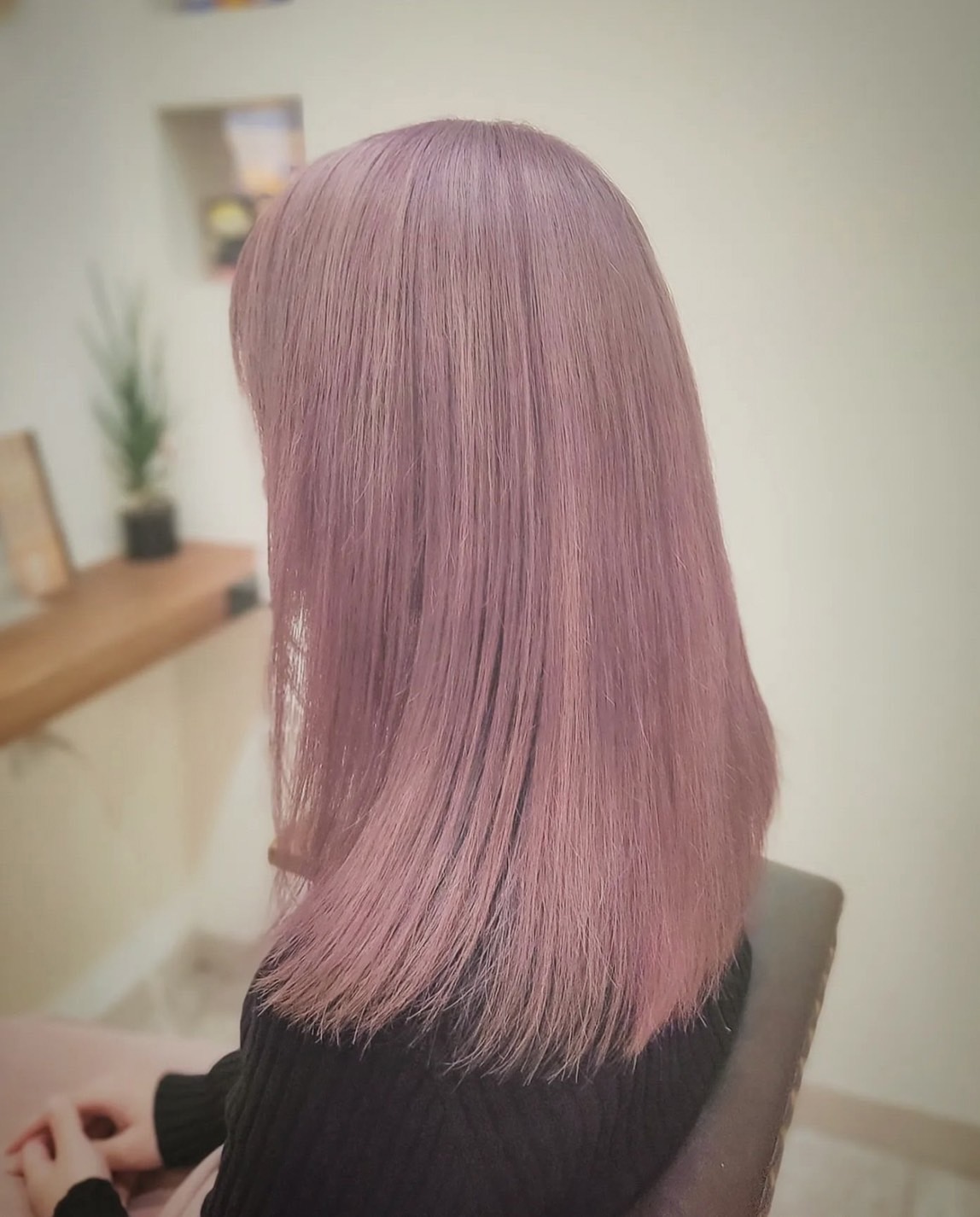 【八日市】≪滋賀県東近江市美容師求人≫アシスタント給料業界最高水準!初任給24万円!!年間休日120日以上!!有給あり!!残業代完全支給!!初任給24万円!!「ecco green(エコーグリーン)」からアシスタント(美容師)の求人☆★