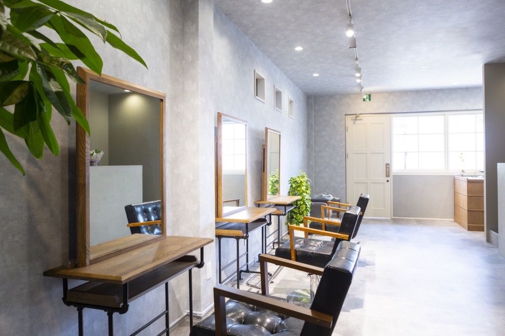 【大濠公園駅】≪入社3か月間は最低保証給25万円あり≫業務委託勤務が未経験の方でも安心してお仕事できる環境です!!入社時は優先して入客チャンスがあるのもオススメのひとつ!!ナチュラルテイストなスタイルが人気の業務委託ヘアサロン「Fino(フィノ)」からスタイリスト(美容師)の求人☆★