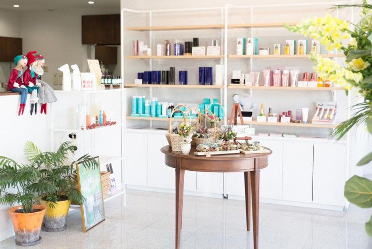 【磐田駅】◆着付けやメイクも学べる・まつ毛パーマも学べる・月8,9日休み・社会保険完備◆離職率の低さが働きやすさの証!美容師を軸に幅広いジャンルで活躍できる人財になれます!「MORE Beauty Museum(モアビューティーミュージアム)」からアシスタント(美容師)の求人☆★