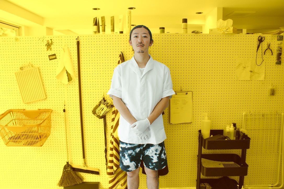 【出町柳】≪月給28万円≫≪年間休日130日程≫≪月10日休み≫≪土日休みOK≫≪社会保険完備≫≪制服あり≫完全マンツーマン！フレックスで勤務ができるのでプライベートの時間も作りやすい！働くパパさんを応援するサロン！薄毛の悩みがある方へ悩み解決を提案していく仕事！「モリアケ THE BARBER（モリアケザバーバー）」から理容師（理容室）の求人★★