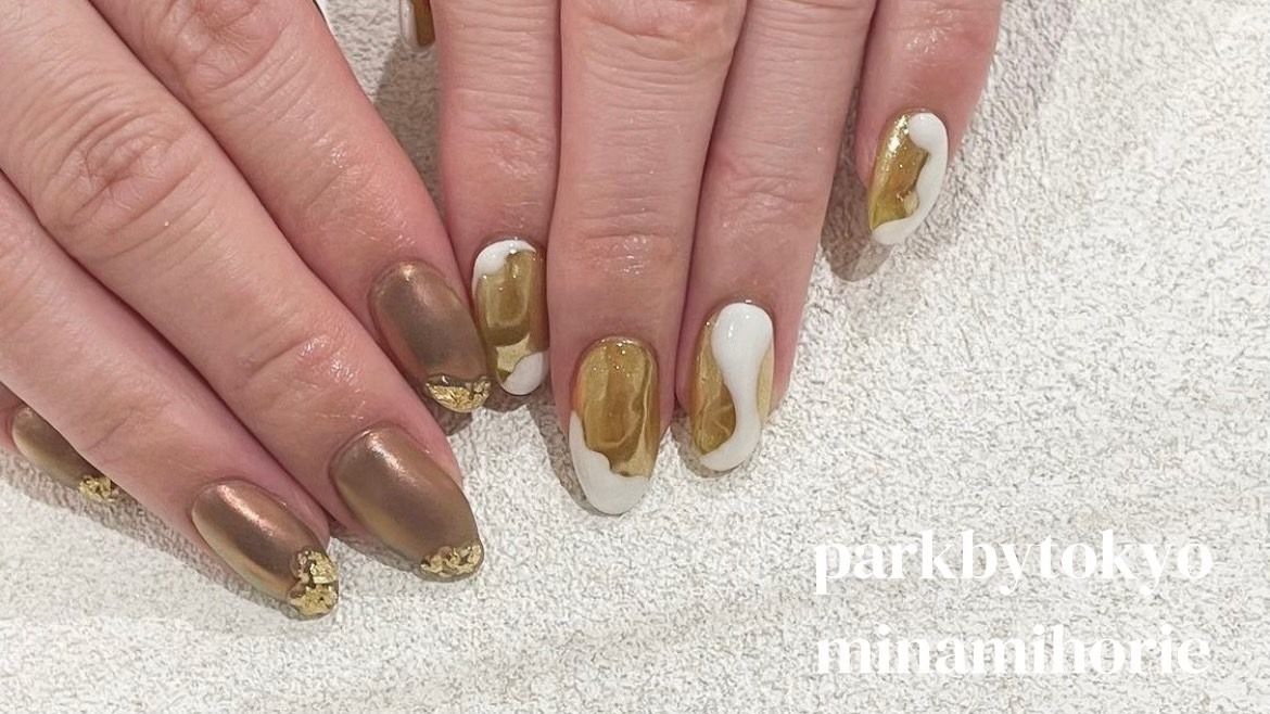 【四ツ橋】≪実働8時間≫≪髪型ネイル自由!私服勤務OK!≫≪社会保険完備≫働きやすさ抜群!トレンドを取り入れ幅広いお客様から大人気!アイラッシュとネイルのトータルビューティ―サロン「Park by tokyo 南堀江店(パークバイトーキョーミナミホリエテン)」からアイリスト(まつげエクステ・まつげパーマ・アイブロウ)の求人☆☆