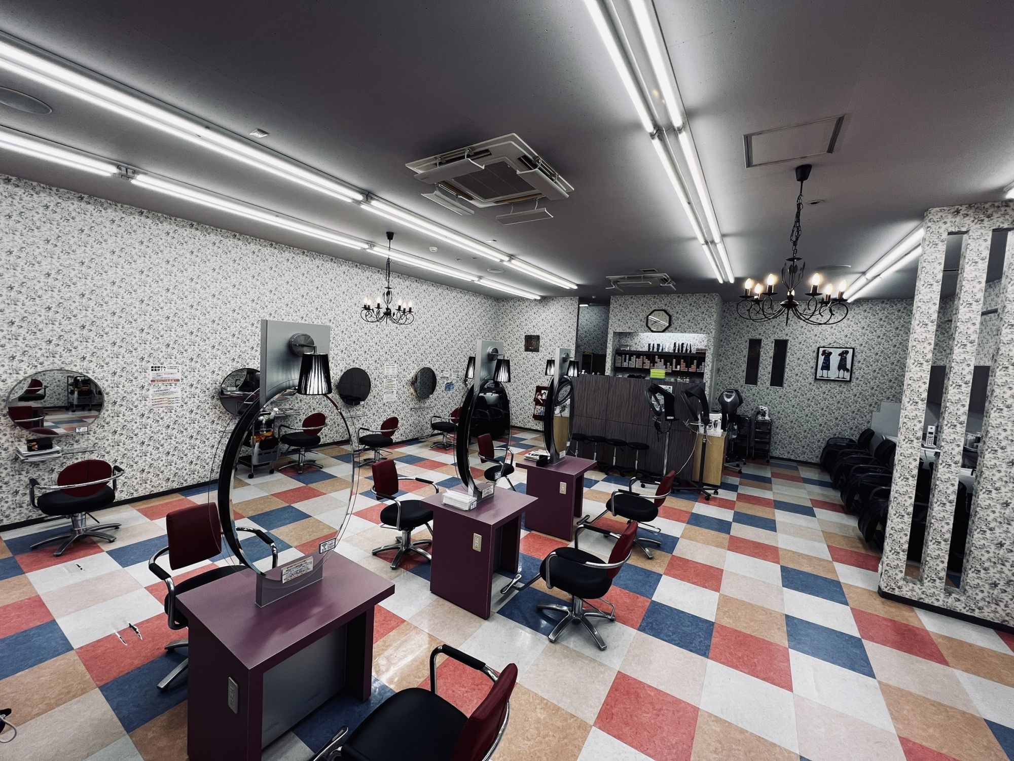 【西北見】≪日曜定休≫≪20時までに退勤可能≫≪新規入客チャンス多数≫≪ブランクがある方もOK≫地域密着の温かいサロンです！「Arrange（アレンジ）」からスタイリスト（美容師）の求人☆★