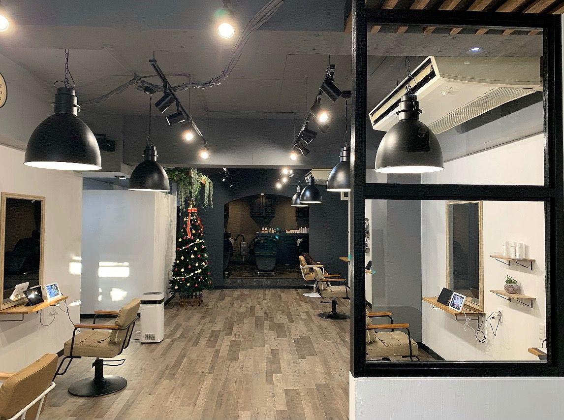 【名鉄一宮】◆高単価+自由出勤制◆指名料全額還元でやりがいバッチリ!完全マンツーマンでお客様とじっくり関わりつつも稼ぐことができます!顧客様がいない方でも安心の「ORIGIN+(オリジンアド)」からスタイリスト(美容師)の求人☆★