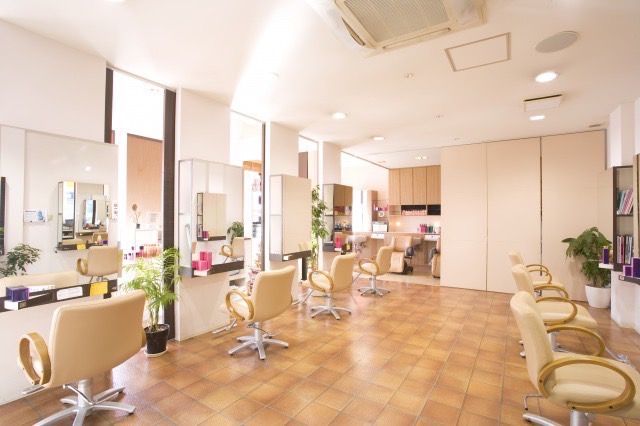 【相生山】≪住宅手当あり≫高いリピート率を誇る髪質改善サロン!しっかり単価を取れるオンリーワンの美容師になれます。長く美容師として活躍したい方には特にオススメの「ESPRIT(エスプリ)」からアシスタント(美容師)の求人☆★