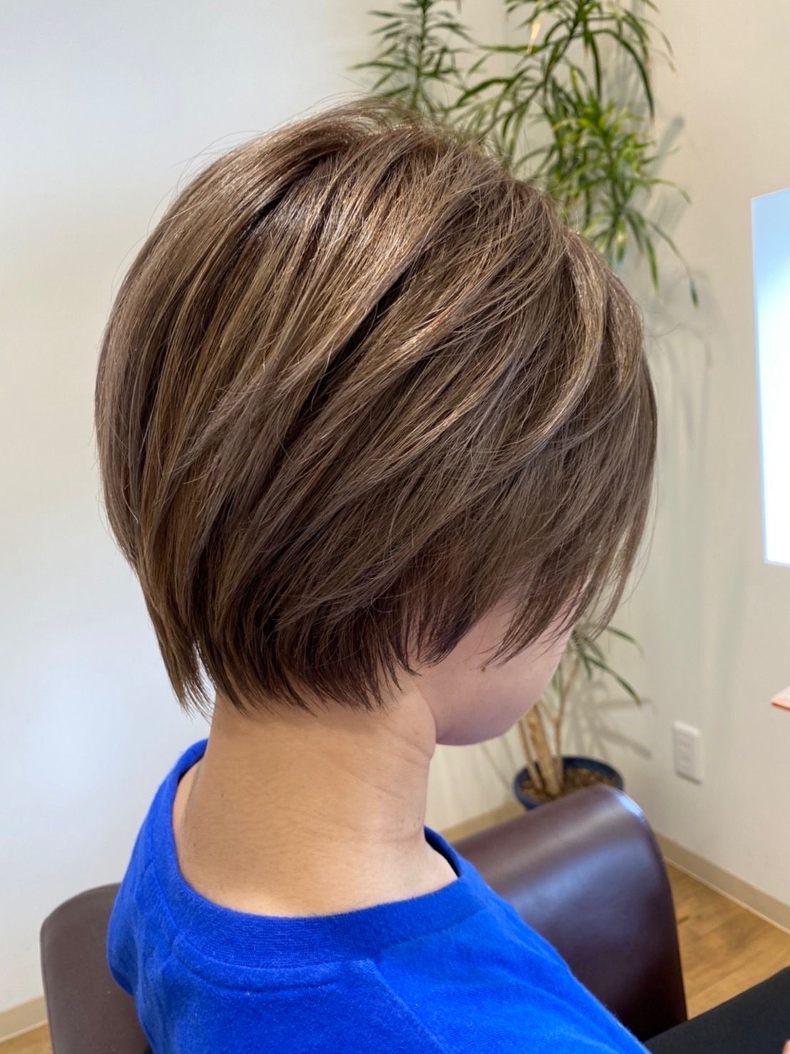 【鍋島】≪月休8日・住宅手当あり・有給休暇あり≫サロンワーク中心の環境のため最短1年でスタイリストデビューを目指せます！！エイジングケアにも力を入れている小規模×少人数制のヘアサロン「Hair Place GARDEN（ヘアープレイスガーデン）」からアシスタント（美容師）の求人☆★☆