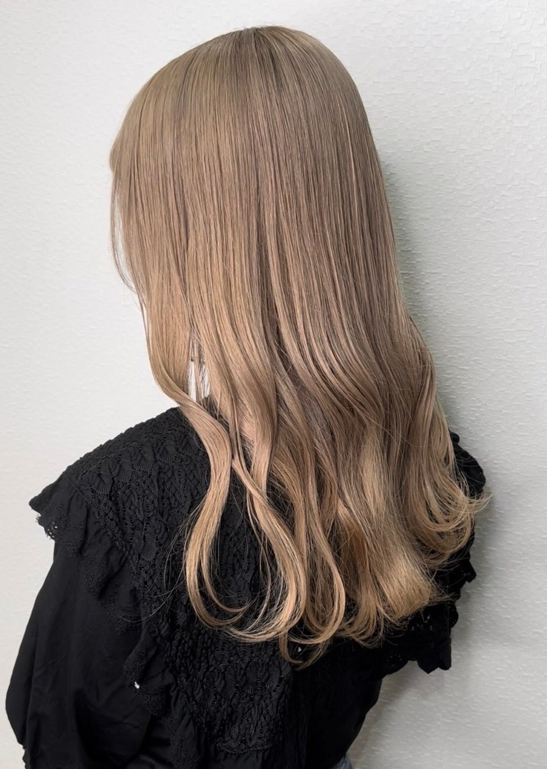 【河内国分】≪完全週休2日制≫≪社会保険完備≫≪スタイリストデビュー最短1年半≫好条件で働ける人気ヘアサロン！ヘアデザインを楽しみながら成長できる環境です！「EGOIST（エゴイスト）」からアシスタント（美容師）の求人☆★