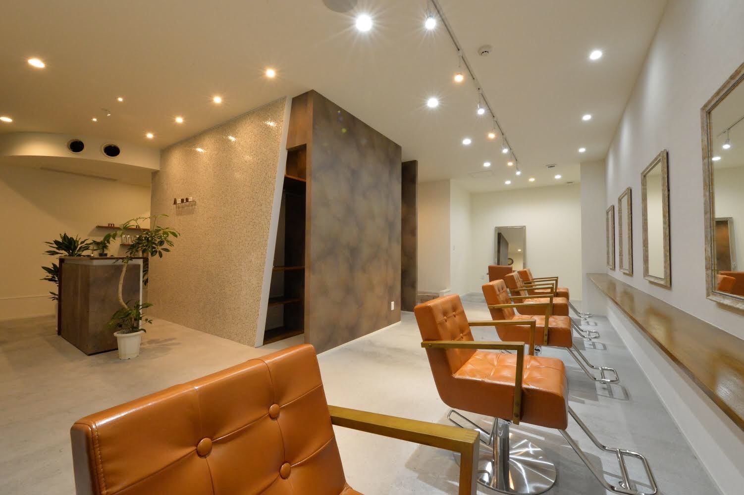 【堅田】≪高単価サロン≫≪20時までに退勤可能≫トレンドを取り入れたオシャレサロン！安心して長く働ける環境作りをしています！「Amu.en by Tioll（アミュエンバイティオル）」からスタイリスト（美容師）の求人☆★☆