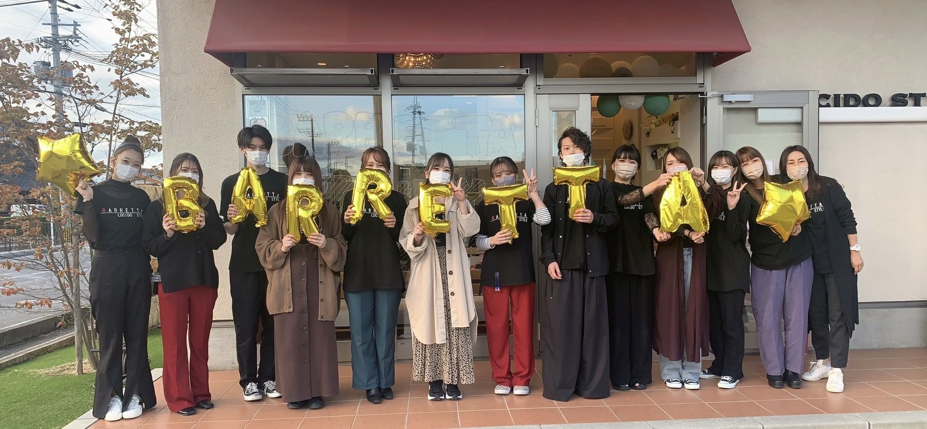 【JR長浜】≪月8,9日休み≫≪社会保険完備≫≪二年目から月に1回土日休みOK≫レディースブース、メンズブースが分かれているのがおすすめポイントです!「LUCIDO STYLE BARRETTA(ルシードスタイルバレッタ)」からスタイリスト(美容師・理容師)の求人★☆