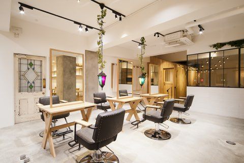 【小林】≪スタイリスト給与26万円スタート！≫≪社会保険完備≫≪完全週休2日制≫≪日祝定休日≫≪女性比率100％サロン≫日曜祝日が定休日＋手厚い保障で安心して長く働けるサロンママさん美容師も活躍中！「dot.hair gem（ドットヘアージェム）」からスタイリスト（美容師）の求人☆☆