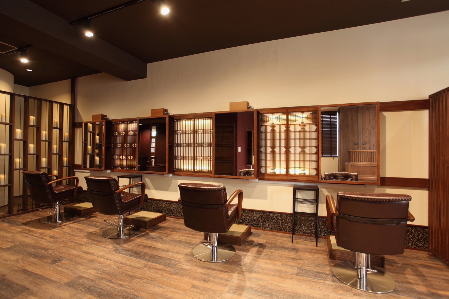 【立川駅】≪日月定休・19時に退勤可能・産休育休取得実績あり・客単価10000円以上・交通費全額支給≫スタッフはもちろん、その家族の幸せもかなえます！「Hair salon WEN（ヘアーサロンウェン）」からアシスタント（美容師）の求人☆★