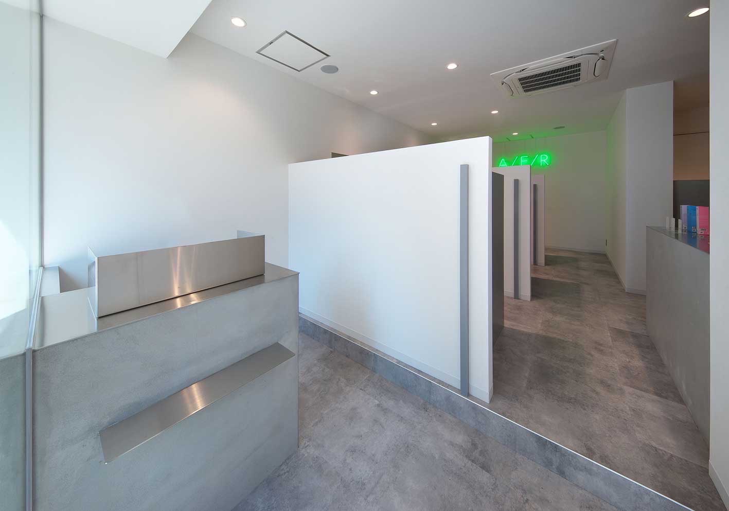 【関目高殿】≪韓国好き大歓迎≫≪選べる休日数≫≪高単価サロン≫≪マンツーマン施術≫郊外からトレンドのヘアースタイルを発信！韓国スタイルが人気です！「A/E/R（アエル）」からスタイリスト（美容師）の求人☆★☆