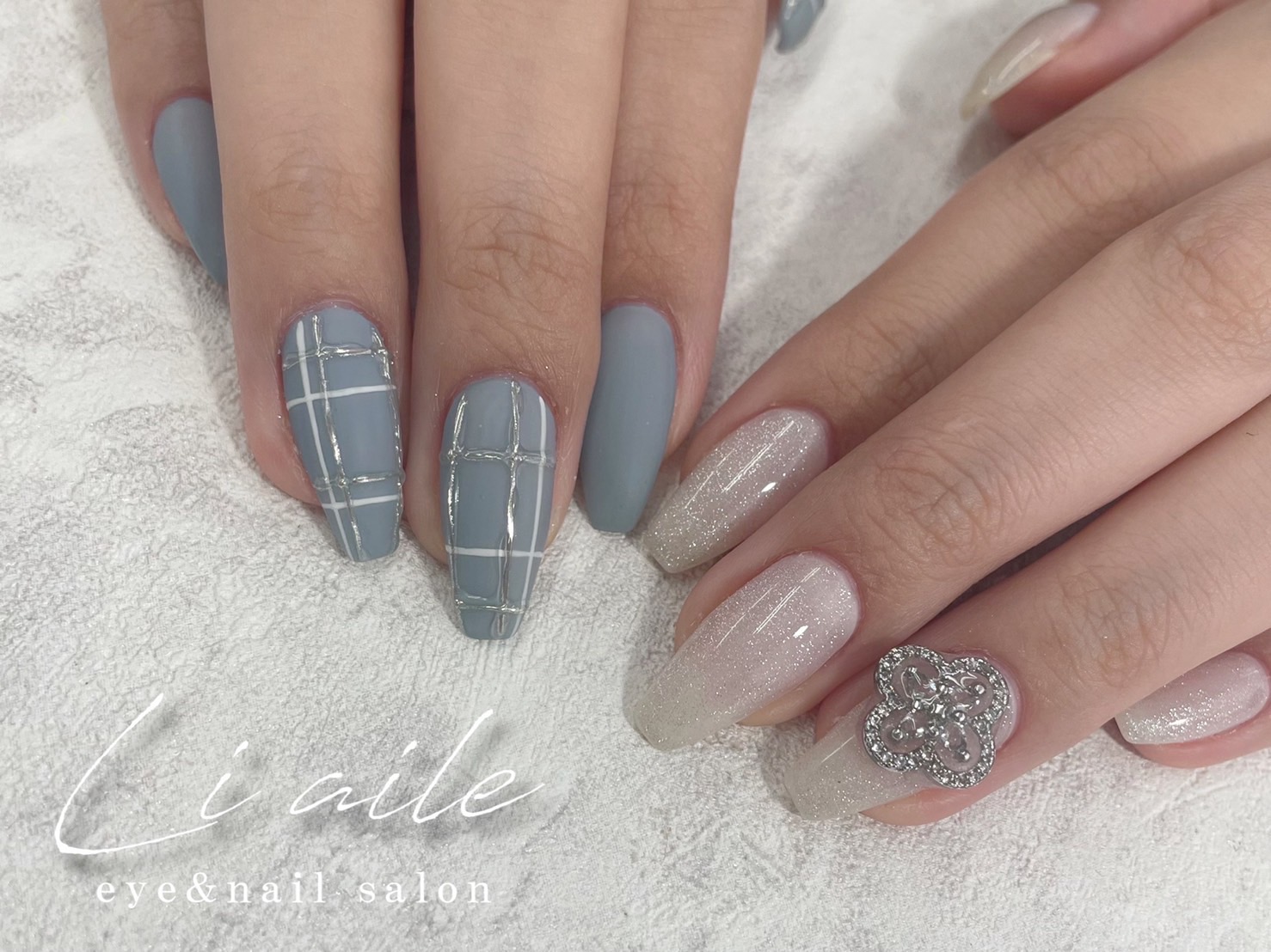 【谷町九丁目】≪自由出勤≫≪土日祝休みも柔軟に対応!≫≪正社員・業務委託・パートから選択OK≫レッスンが必要な場合はモデル集めサポートあり!メニュー豊富なトータルビューティーサロン「Li aile eye&nail 上本町(リエルアイアンドネイルウエホンマチ)」からネイリスト(ネイル)の求人☆☆