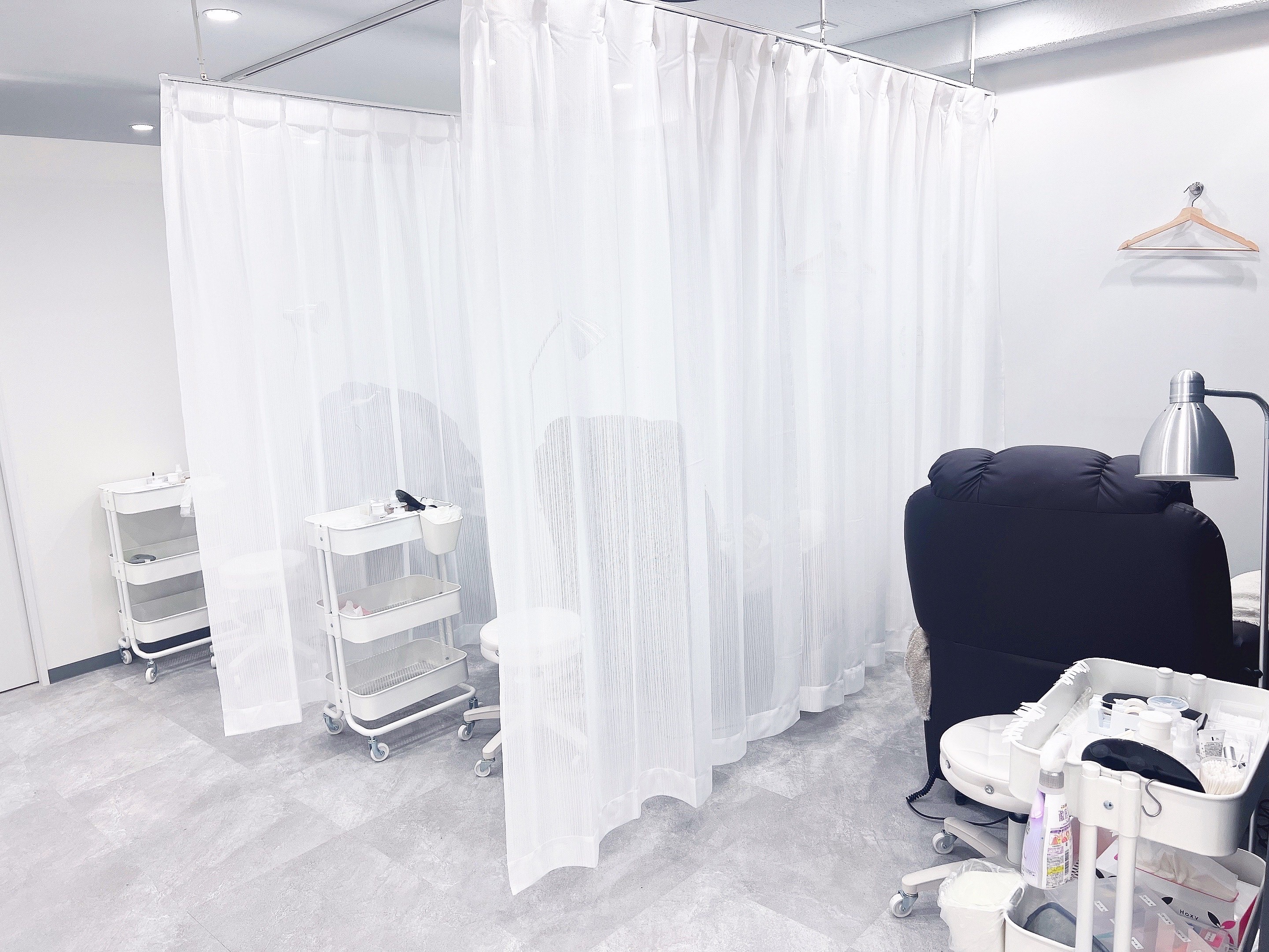 【蕨】◆髪色ネイル自由・産休育休実績あり・有給休暇あり・20時までに退勤可能・寮あり・住宅手当あり・社会保険完備・独立支援制度あり◆プライベートも充実させながら長く活躍できます。未経験でも安心の研修制度がウリの「まつ毛パーマ専門店 Noel rita（マツゲパーマセンモンテンノエルリタ）」からアイリスト（アイデザイナー・まつ毛エクステ）の求人☆☆